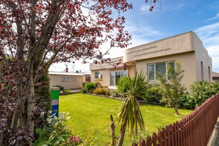 Photo of property in 16 Severn Street, Mosgiel, 9024