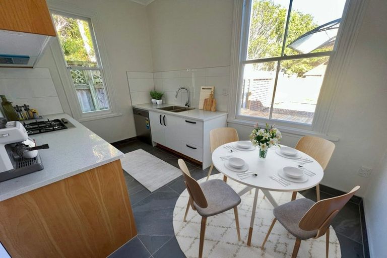 Photo of property in 1 Bulwer Street, Devonport, Auckland, 0624