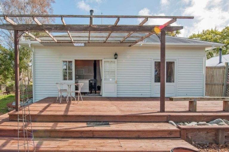 Photo of property in 49 High Street, Southbridge, 7602