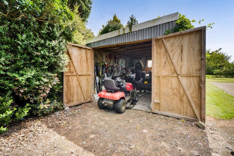 Photo of property in 2952 Eltham Road, Opunake, 4682