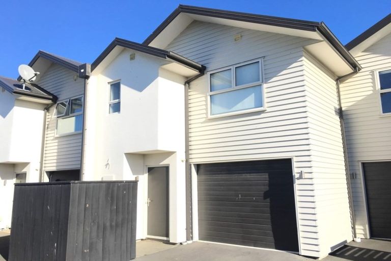 Photo of property in 2/39 Gallaghan Close, Wigram, Christchurch, 8042