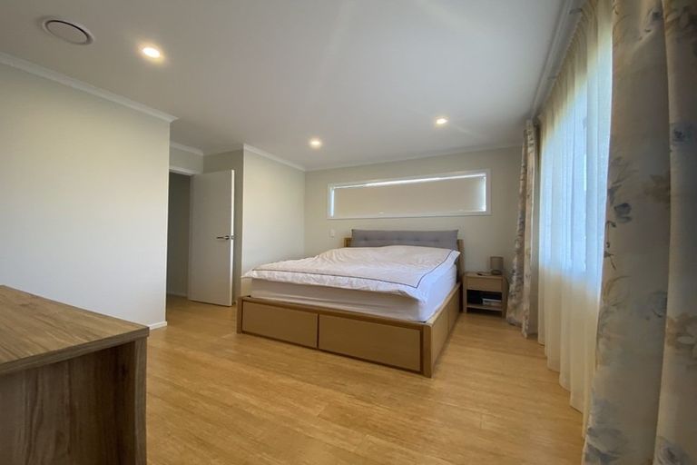 Photo of property in 176 John Burke Drive, Aotea, Porirua, 5024