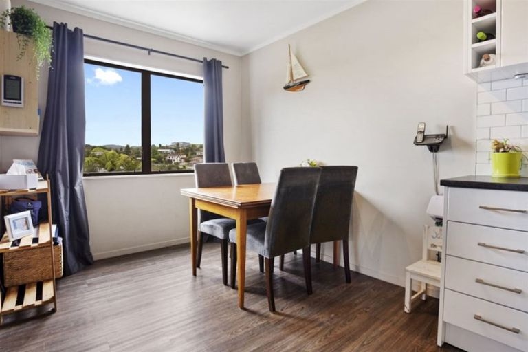 Photo of property in 12b Lawson Place, Hairini, Tauranga, 3112