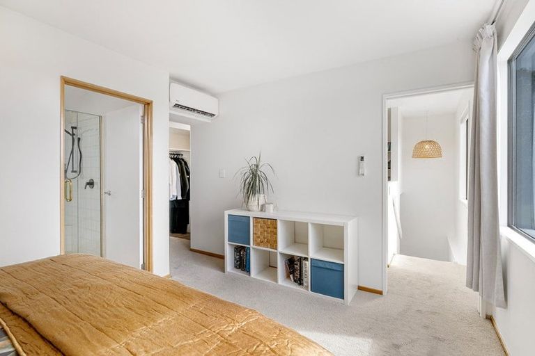 Photo of property in 20 Sheraton Place, Redwood, Christchurch, 8051