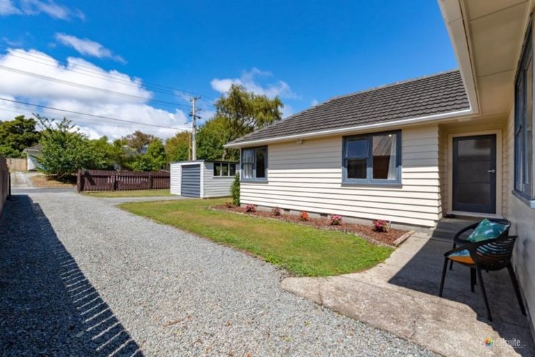 Photo of property in 50 Black Beech Street, Birchville, Upper Hutt, 5018