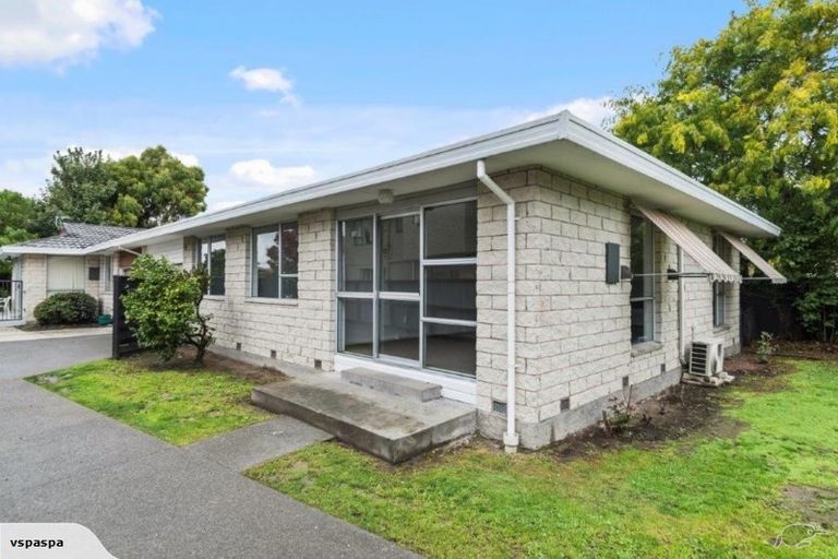 Photo of property in 1/12 Ruddenklau Lane, Bishopdale, Christchurch, 8053