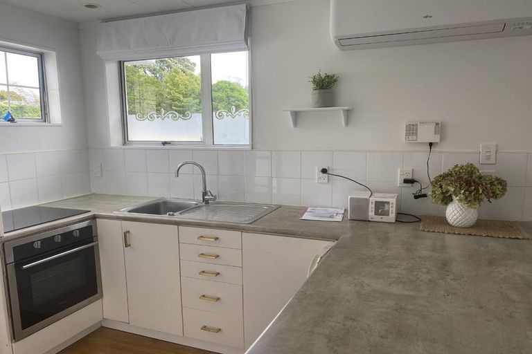 Photo of property in 96b Rimu Road, Raumati Beach, Paraparaumu, 5032