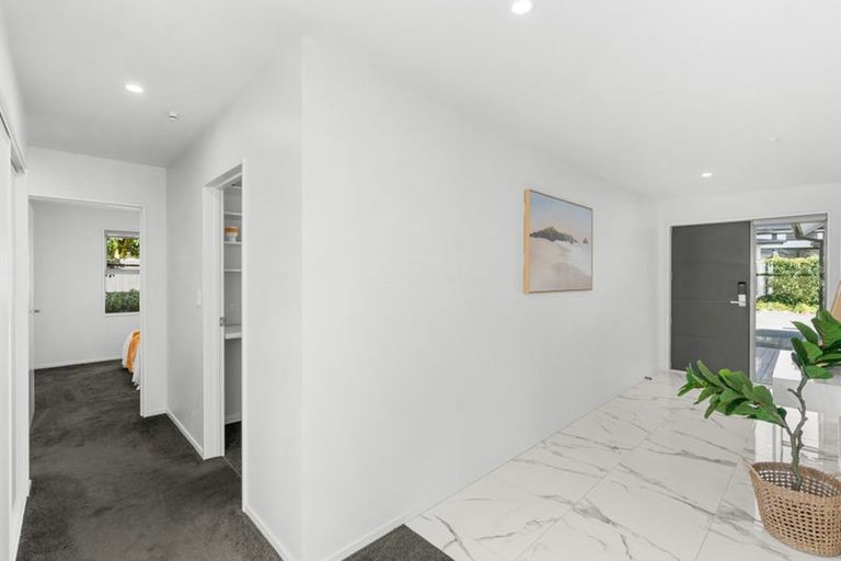 Photo of property in 5 Warhorse Gate, Halswell, Christchurch, 8025