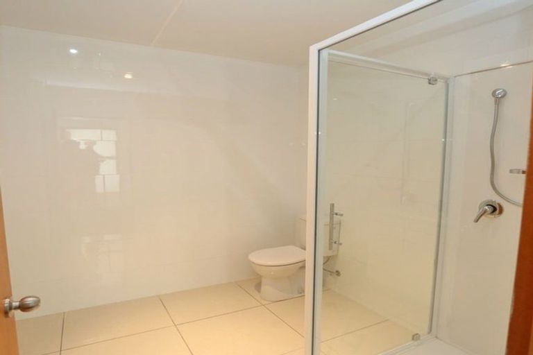 Photo of property in 16 George Street, Riccarton, Christchurch, 8041