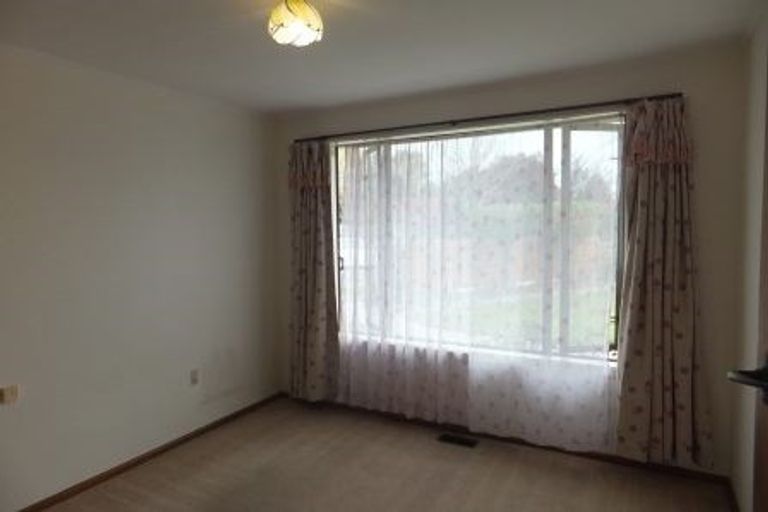 Photo of property in 29 Lochee Road, Upper Riccarton, Christchurch, 8041