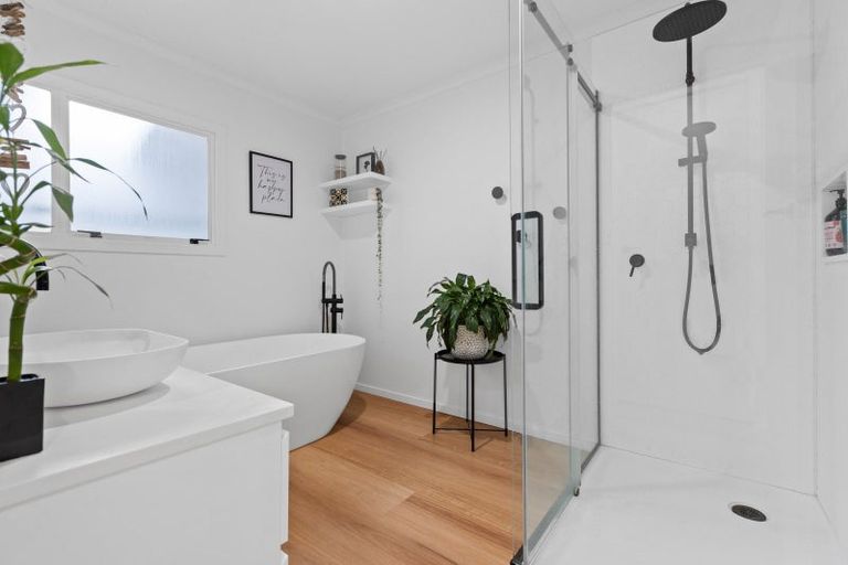 Photo of property in 3 Sole Avenue, Bell Block, New Plymouth, 4312