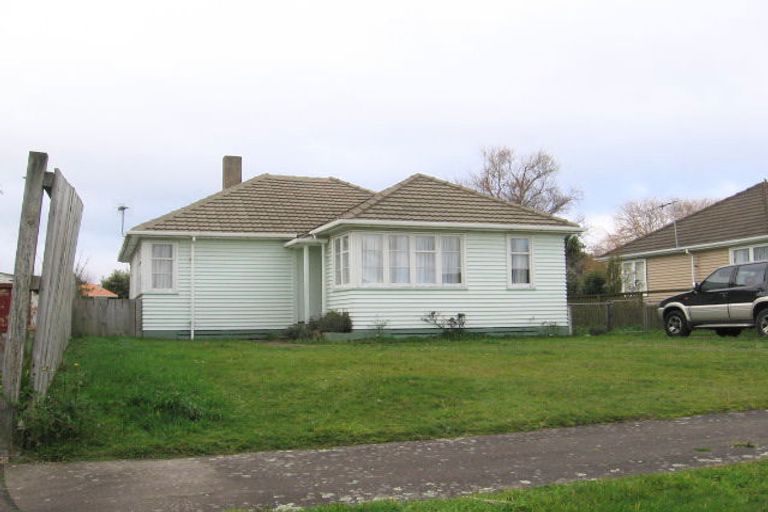 Photo of property in 37 Tweed Street, Roslyn, Palmerston North, 4414