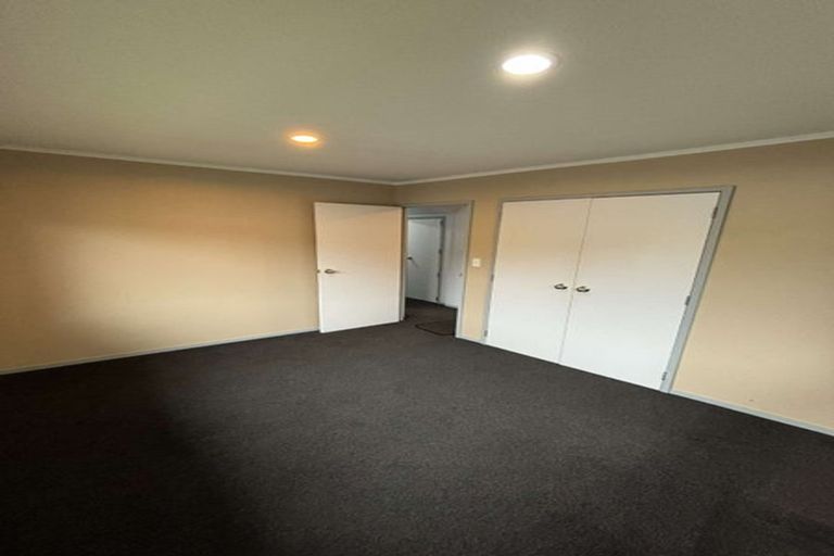 Photo of property in 132-134 George Street, Stokes Valley, Lower Hutt, 5019