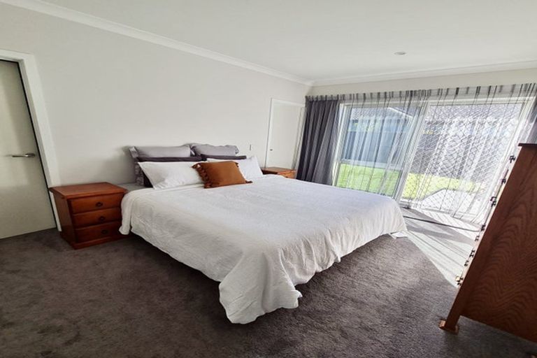 Photo of property in 4 Rotoiti Way, Poraiti, Napier, 4112