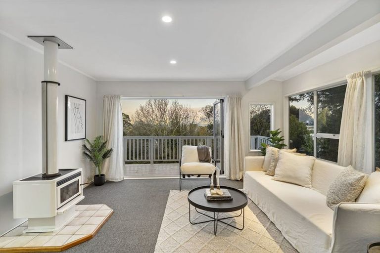 Photo of property in 413 Don Buck Road, Massey, Auckland, 0614