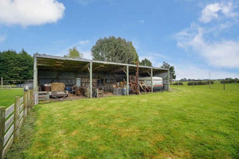 Photo of property in 339 Oteramika Road, Seaward Bush, Invercargill, 9871
