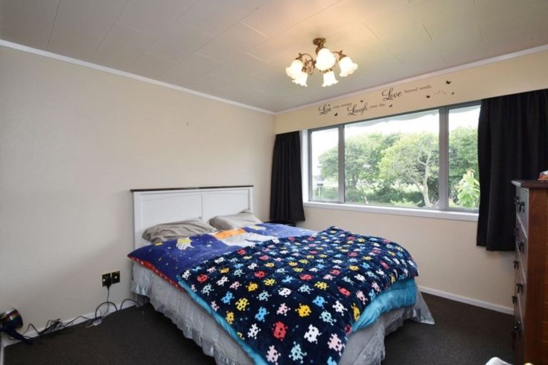 Photo of property in 337 Bay Road, West Plains, Invercargill, 9879