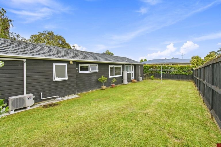 Photo of property in 17 Glenmore Road, Sunnyhills, Auckland, 2010