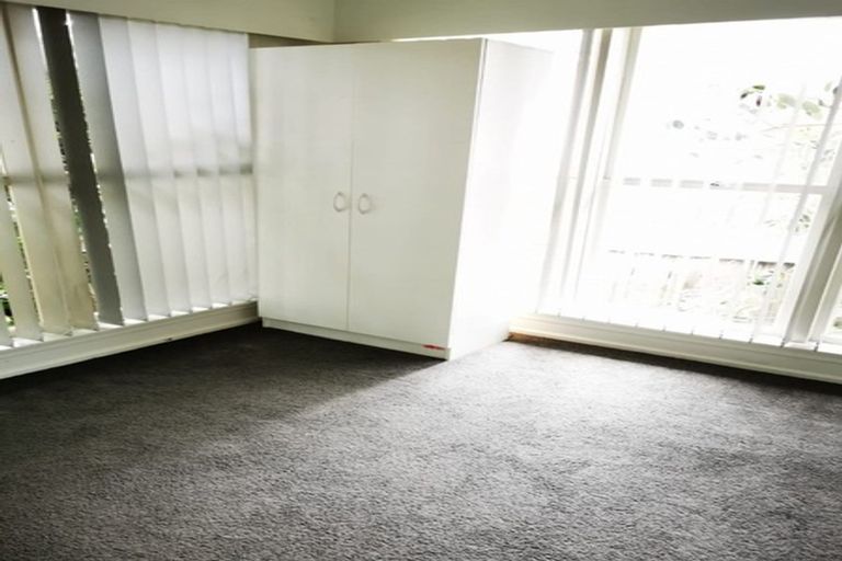 Photo of property in 1/415 Great South Road, Opaheke, Papakura, 2113