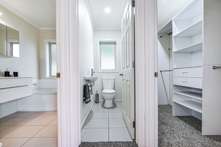 Photo of property in 36 Ayrshire Drive, Grandview Heights, Hamilton, 3200