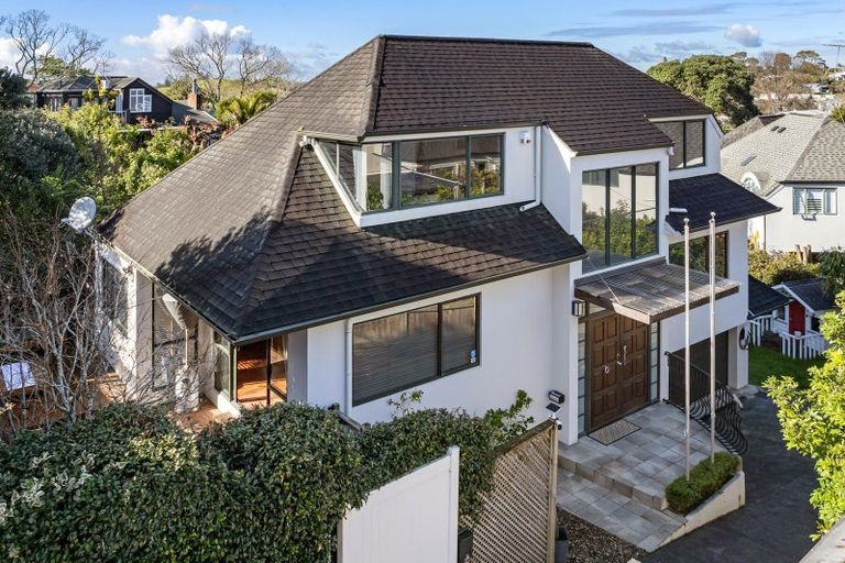 Photo of property in 19a Riddell Road, Glendowie, Auckland, 1071