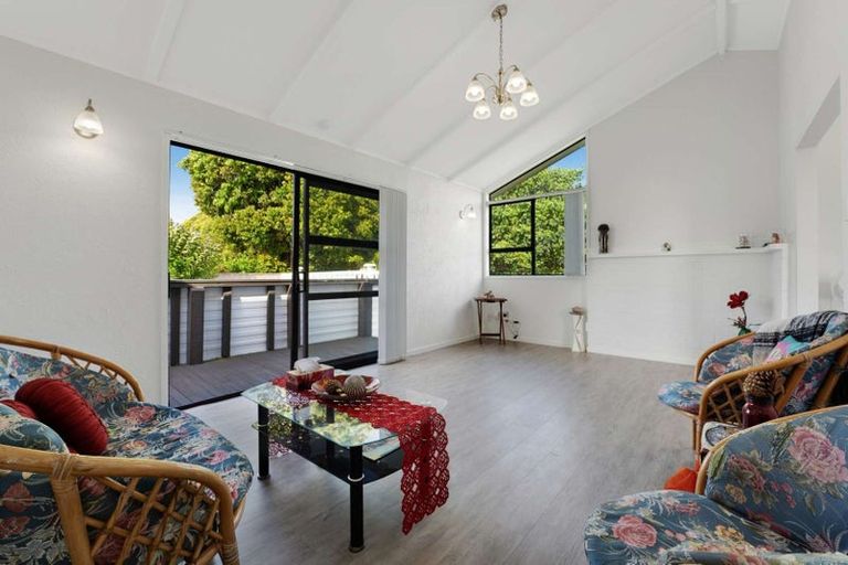 Photo of property in 429 Bucklands Beach Road, Bucklands Beach, Auckland, 2012