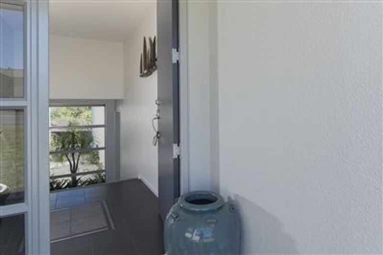 Photo of property in 37 Harbelle Close, Bethlehem, Tauranga, 3110