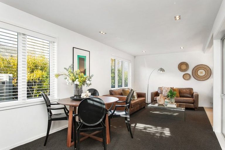 Photo of property in 40 Wroxton Terrace, Merivale, Christchurch, 8014