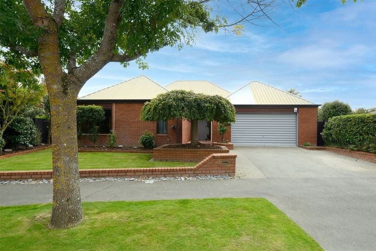 Photo of property in 179 Hawthornden Road, Avonhead, Christchurch, 8042