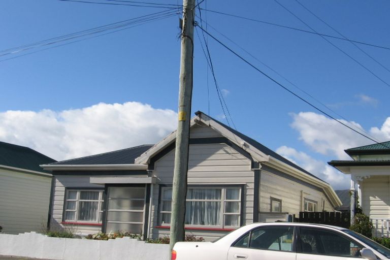 Photo of property in 28 Aurora Street, Petone, Lower Hutt, 5012