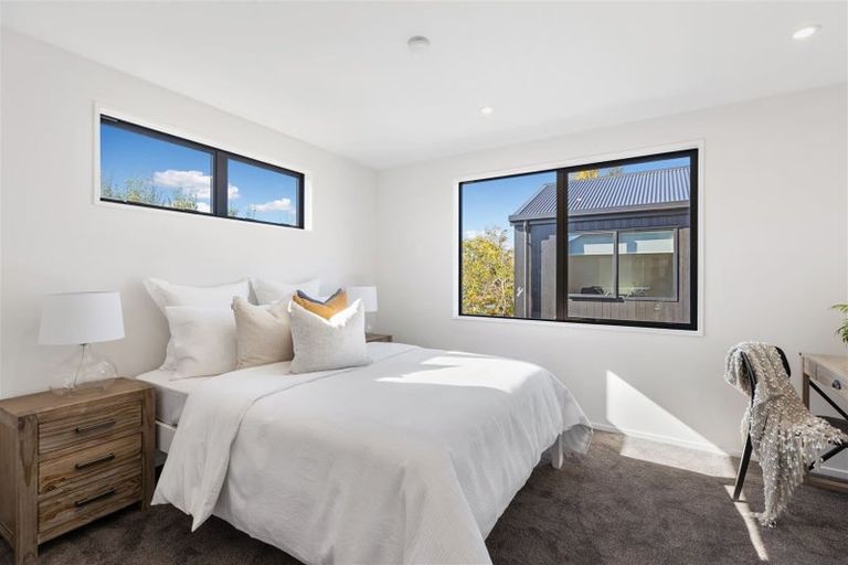 Photo of property in 86d Olliviers Road, Phillipstown, Christchurch, 8011