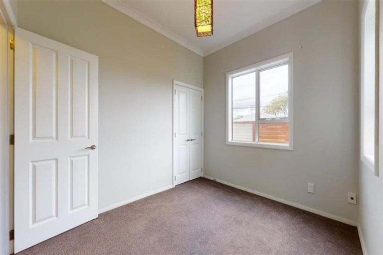 Photo of property in 30 South Street, Petone, Lower Hutt, 5012