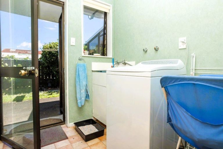 Photo of property in 17 Trafalgar Street, Dannevirke, 4930