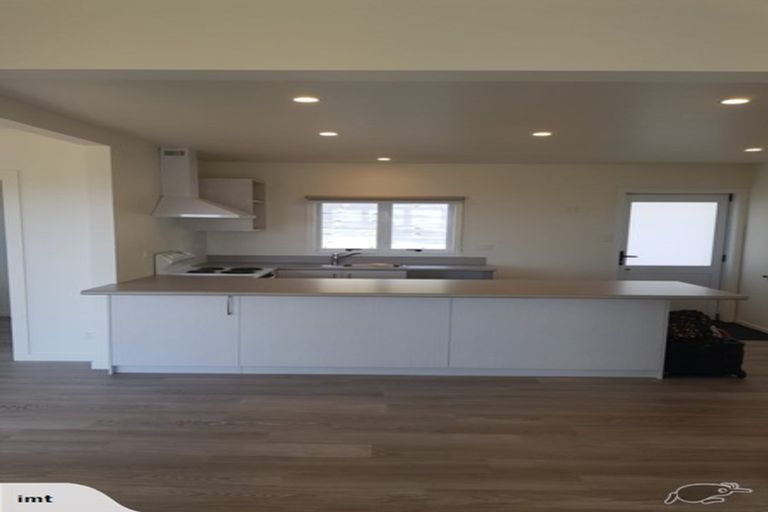 Photo of property in 14 Penny Lane, Silverstream, Upper Hutt, 5019