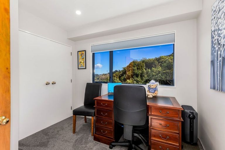 Photo of property in 13 Avonlea Grove, Belmont, Lower Hutt, 5010