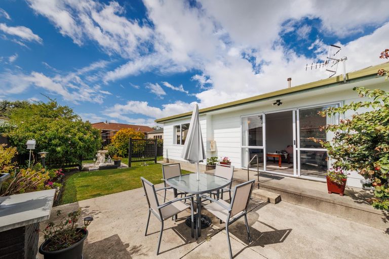 Photo of property in 58a Geraldine Crescent, Cloverlea, Palmerston North, 4412