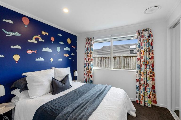 Photo of property in 18 Wallace Crescent, Prebbleton, 7604