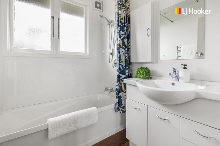 Photo of property in 20 Mckerrow Street, Shiel Hill, Dunedin, 9013