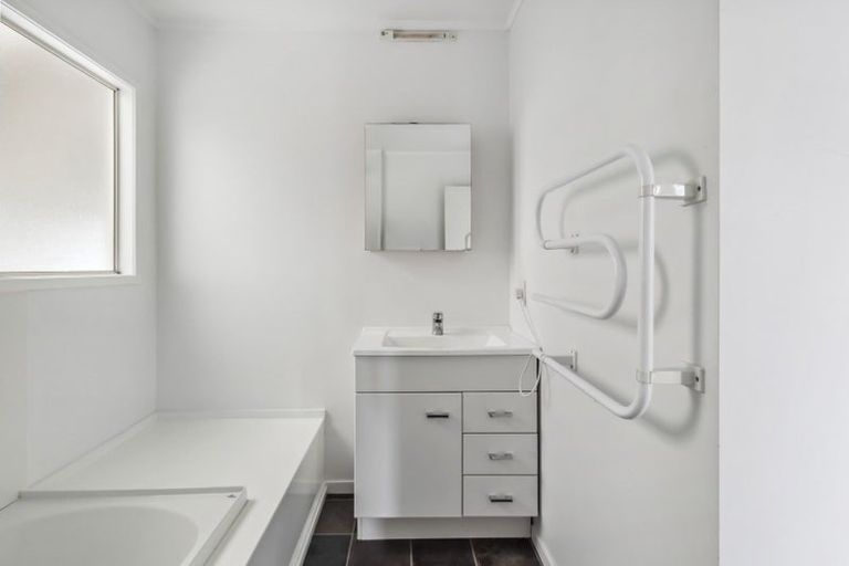 Photo of property in 9a Marire Avenue, Frankton, Hamilton, 3204