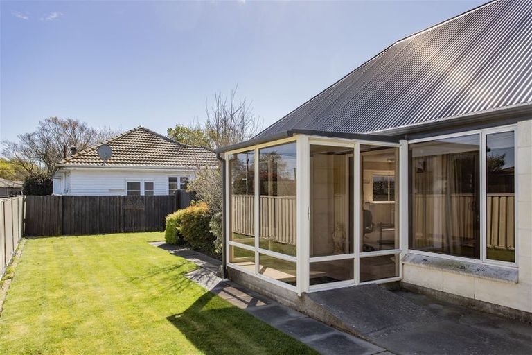 Photo of property in 1 Marley View Street, Somerfield, Christchurch, 8024