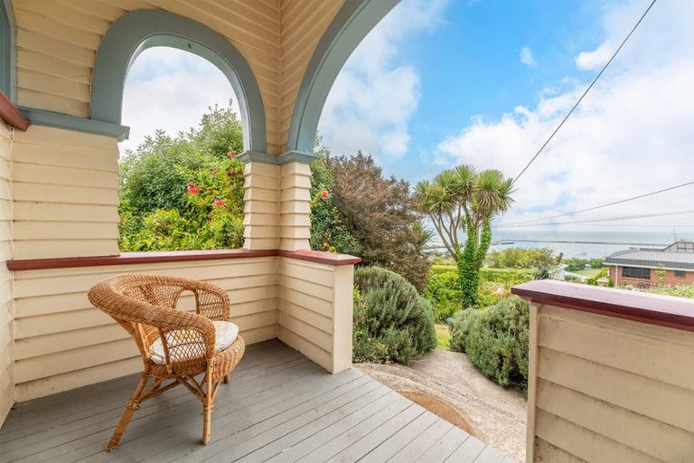 Photo of property in 64 Tees Street, South Hill, Oamaru, 9400