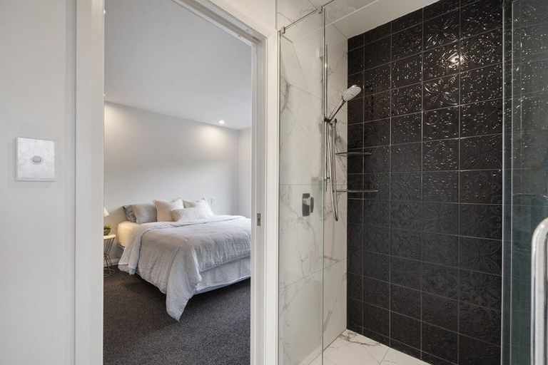 Photo of property in 2 Serenity Crescent, Kelvin Grove, Palmerston North, 4414