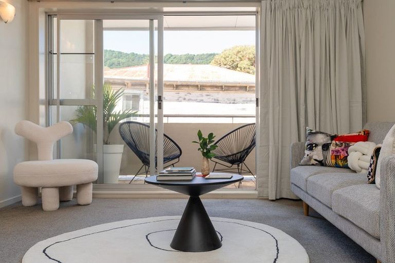 Photo of property in Elizabeth Street Chapel, 7/6 Elizabeth Street, Mount Victoria, Wellington, 6011