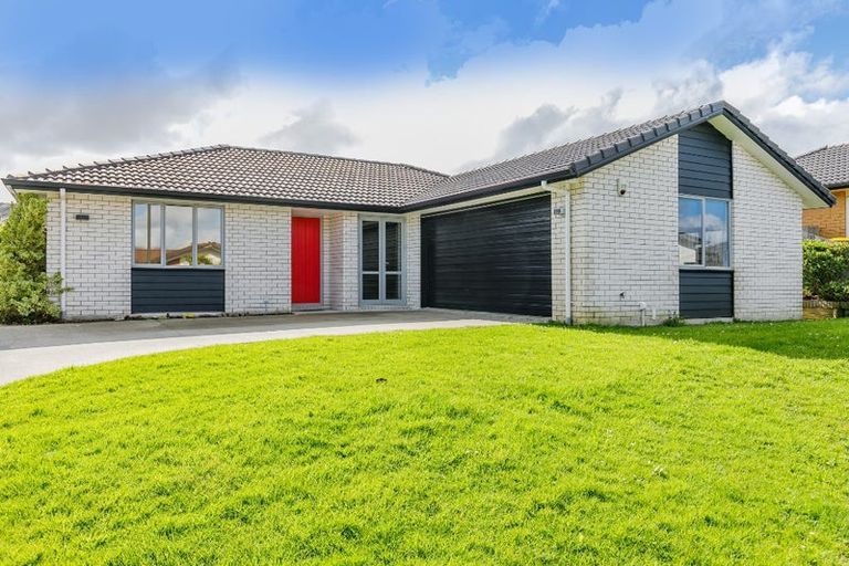 Photo of property in 15 Karika Place, Massey, Auckland, 0614