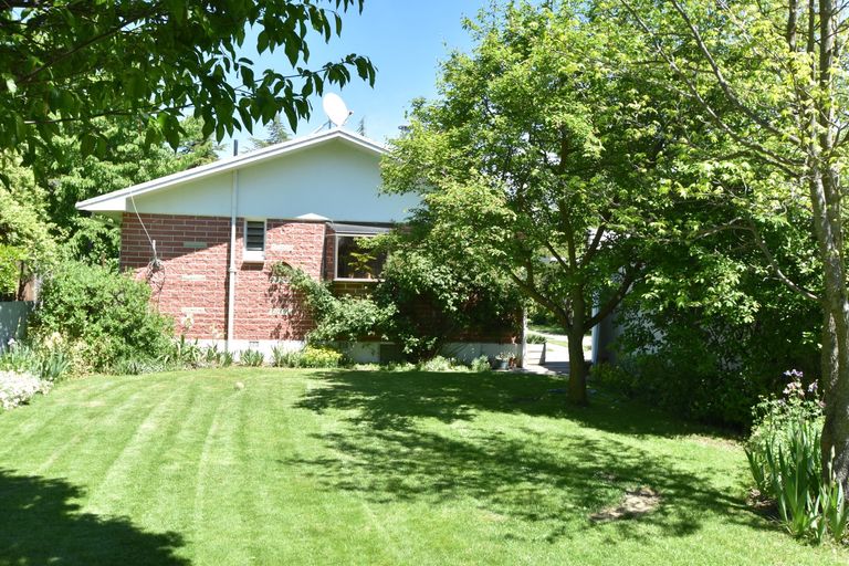 Photo of property in 4 Park Lane, Omarama, 9412