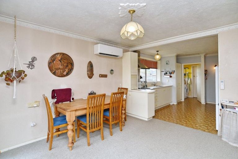 Photo of property in 32 Monowai Crescent, North New Brighton, Christchurch, 8083