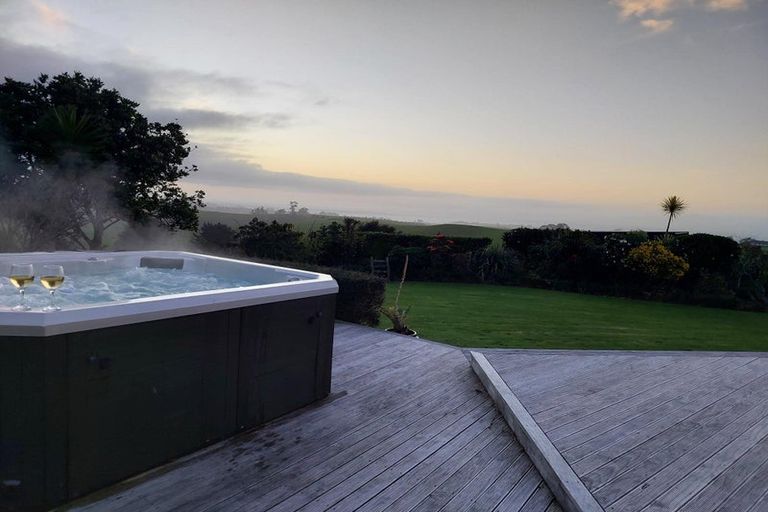 Photo of property in 236 Koru Road, Omata, New Plymouth, 4374