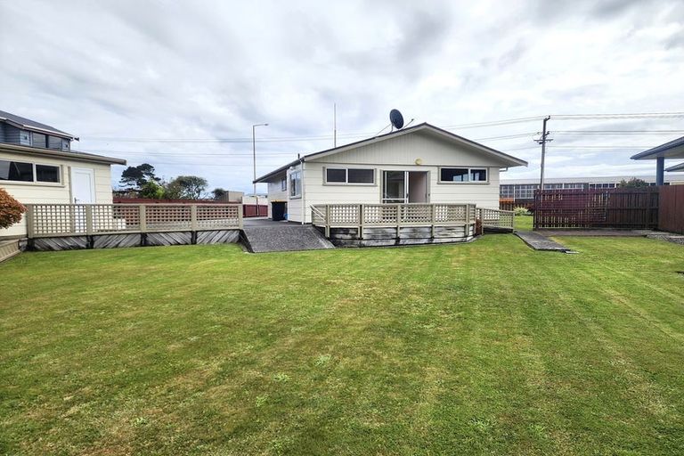 Photo of property in 205 Main South Road, Karoro, Greymouth, 7805
