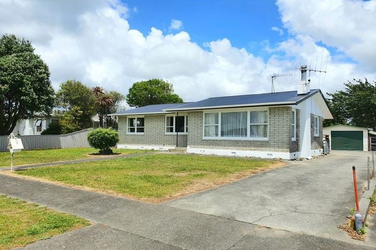 Photo of property in 130 Liverpool Street, Levin, 5510