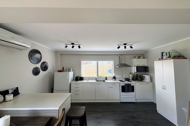 Photo of property in 28 Cape Hill Road, Pukekohe, 2120